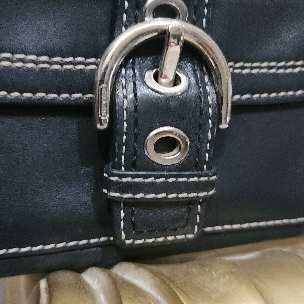 Coach Soho black leather buckle wristlet clutch bag. Y2K - Picture 3 of 12